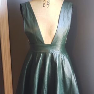 LEATHER DRESS HUNTER GREEN